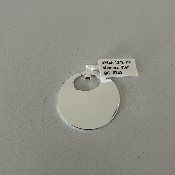 Sterling silver 925 disc pendant New with tag. - Picture 5 of 7